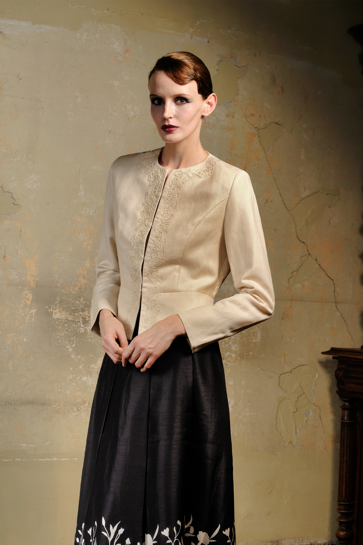 Ivory Embroidered Wool Linen Blazer